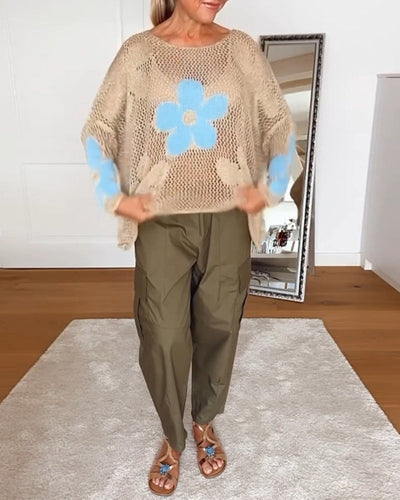 Afslappet blomsteret rundhalset langærmet hultrøje