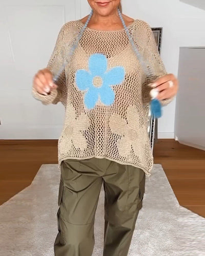 Afslappet blomsteret rundhalset langærmet hultrøje