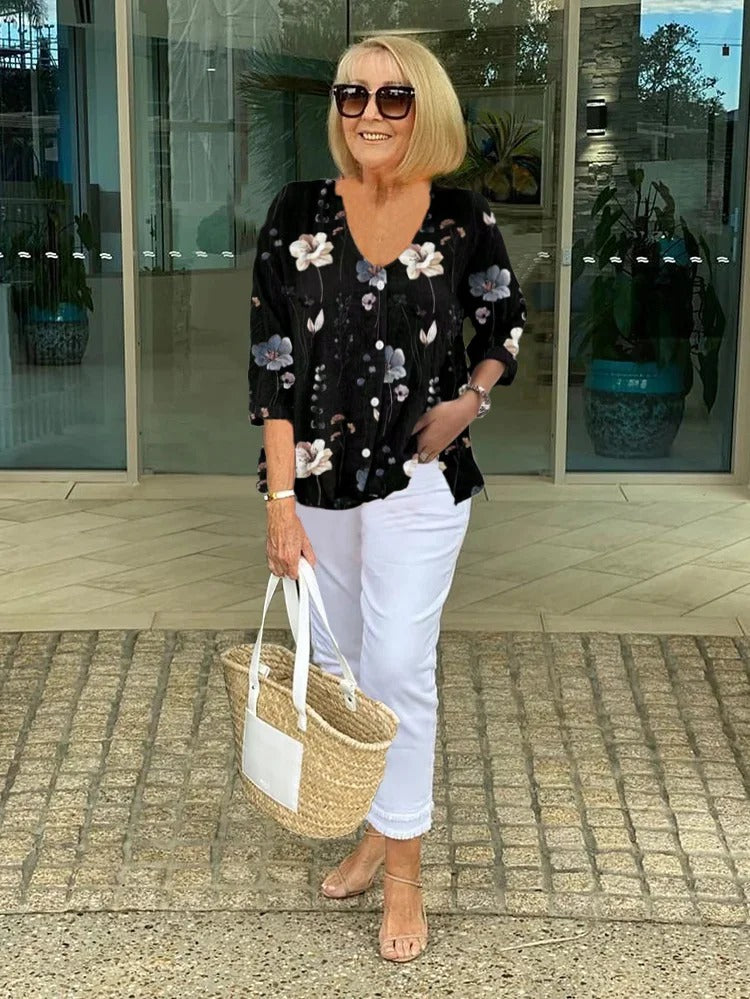 Anora – Elegant blomsterblush