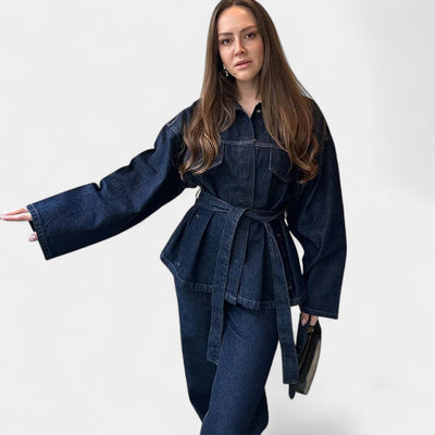 Tweedelt Denim Sæt - Jeans og matchende denimjakke
