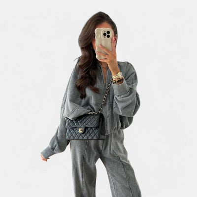 Emma Outfit-Set - Tweedelige joggingbroek met vest en brede broek