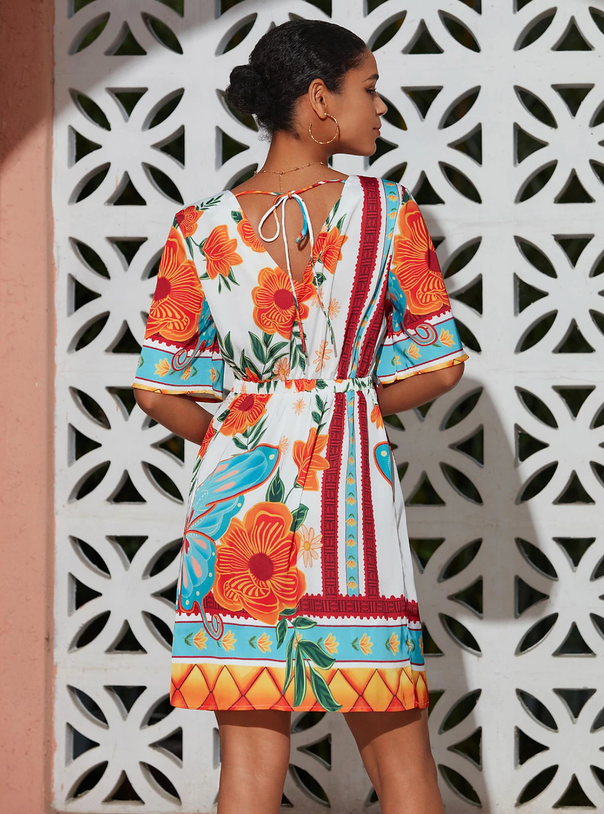 Sommerlig Printet Mini-Kjole